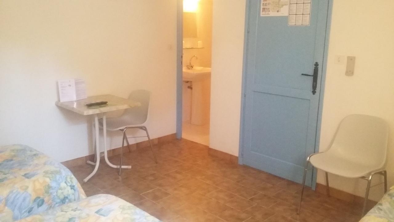 Restaurant Les 3 Chenes 2* Fréjus