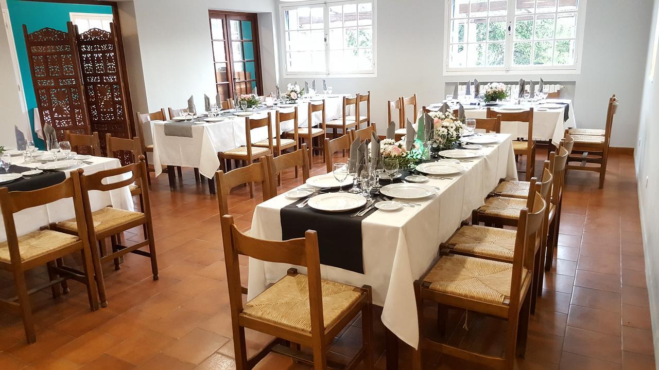 Hotel Restaurant Les 3 Chenes Fréjus